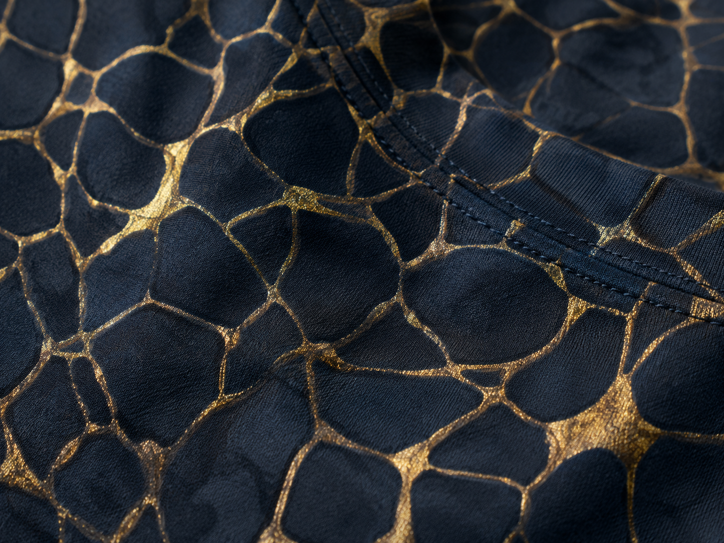 Kintsugi Marble Tee